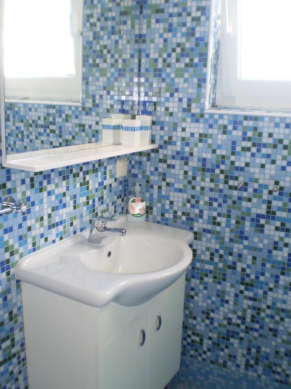 Apartments Nada Бибине Стая снимка