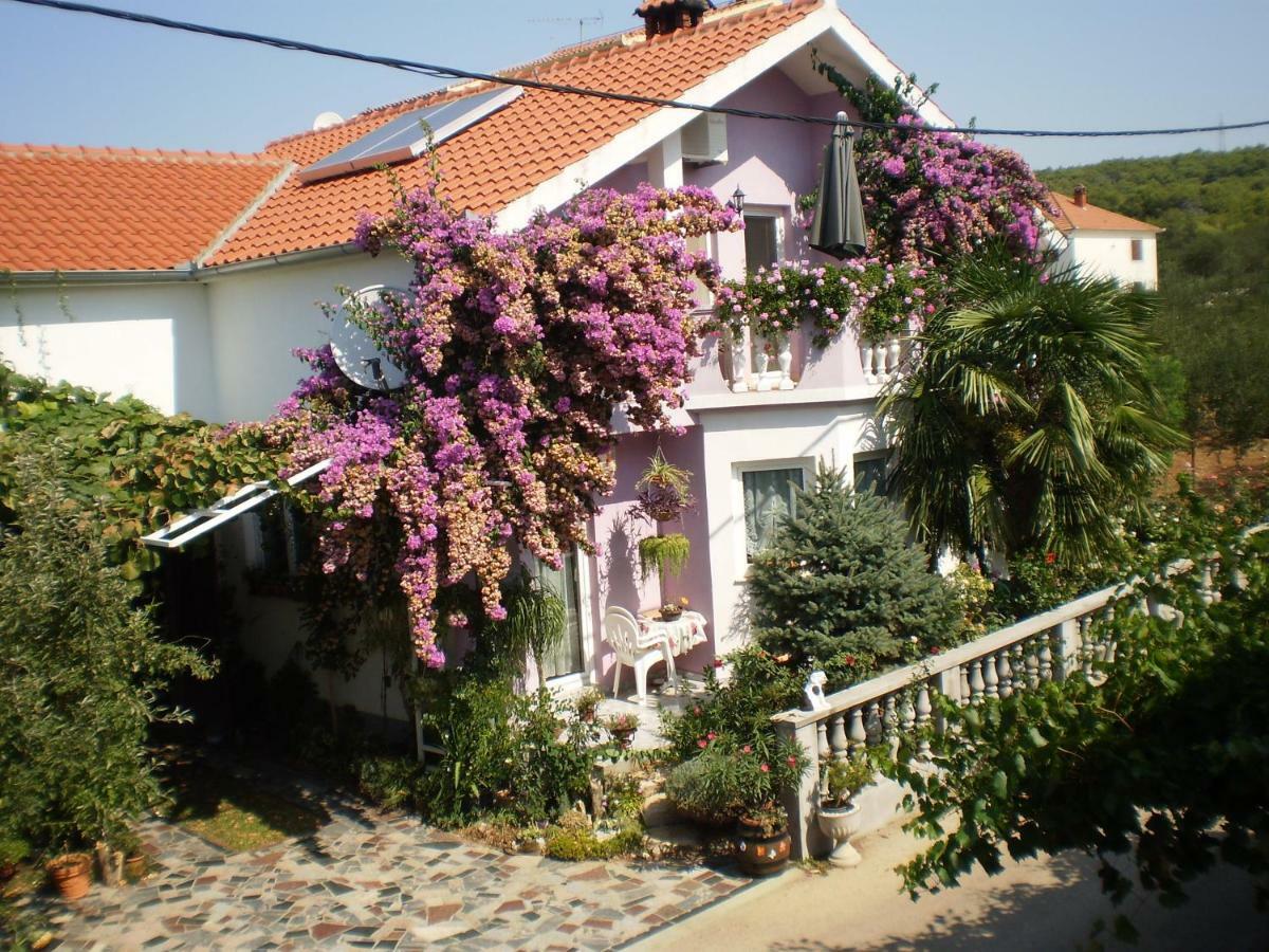 Apartments Nada Бибине Екстериор снимка